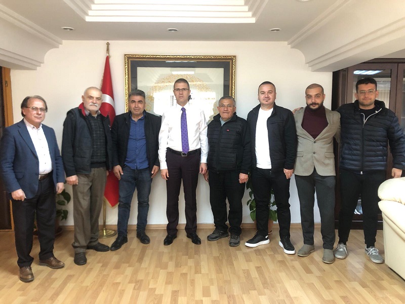 Sinan Mahallesi Çarşı Esnafları Derneği Başkanı Saim Koçak ve Yönetim Kurulu Üyelerinin Ziyareti.